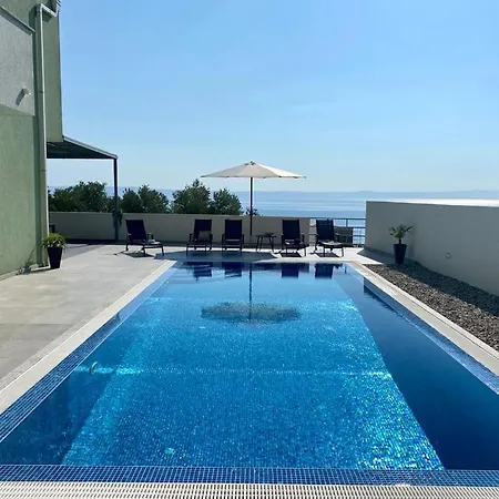 Noura In Makarska, Private Pool,gym