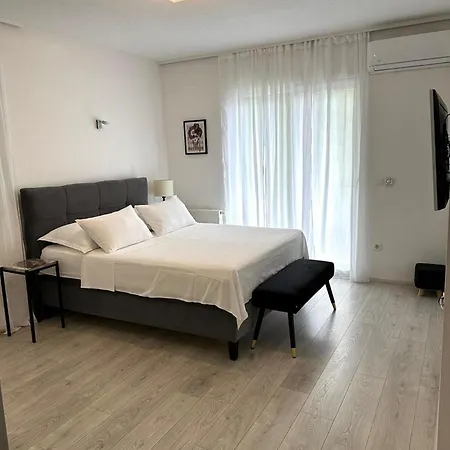 Noura In Makarska, Private Pool,gym * Makarska