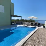 Noura In Makarska, Private Pool,gym Villa *