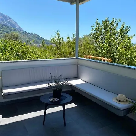 Noura In Makarska, Private Pool,gym Makarska