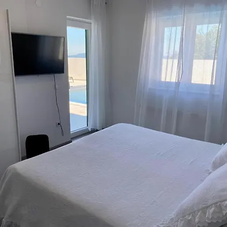 Noura In Makarska, Private Pool,gym Willa Makarska