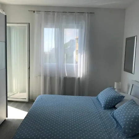 Noura In Makarska, Private Pool,gym Vila