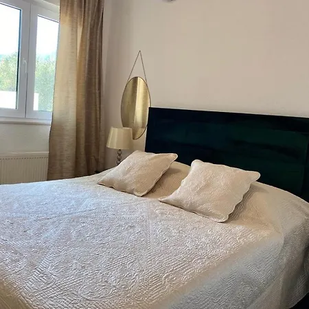 Noura In Makarska, Private Pool,gym *