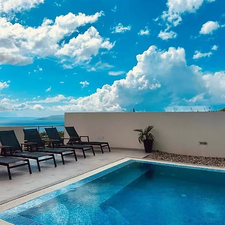 Noura In Makarska, Private Pool,gym *