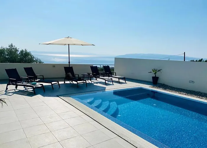 Noura In Makarska, Private Pool,gym *