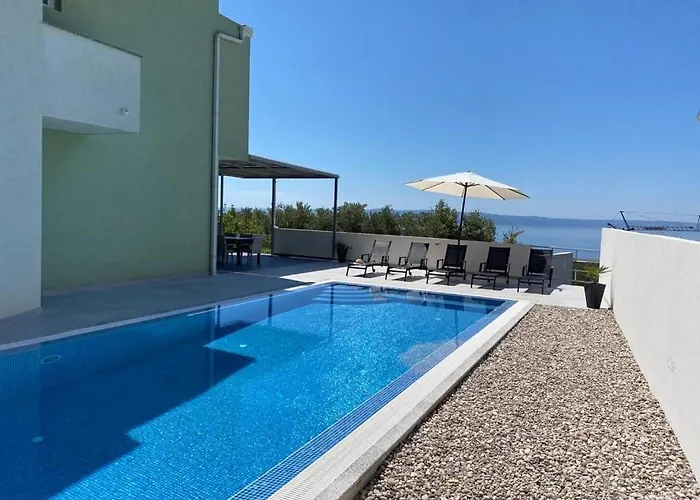 Noura In Makarska, Private Pool,gym Вілла *