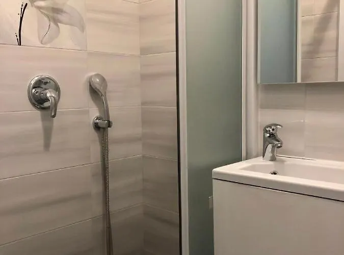 Noura In Makarska, Private Pool,gym *