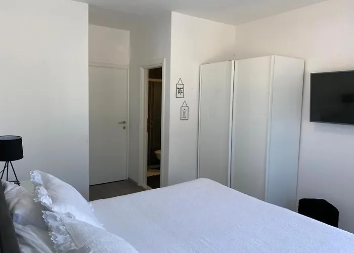 Noura In Makarska, Private Pool,gym Вілла