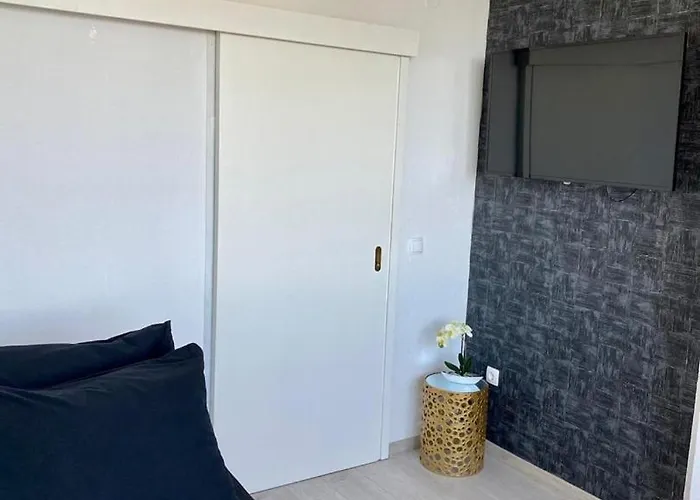 Noura In Makarska, Private Pool,gym Вілла *