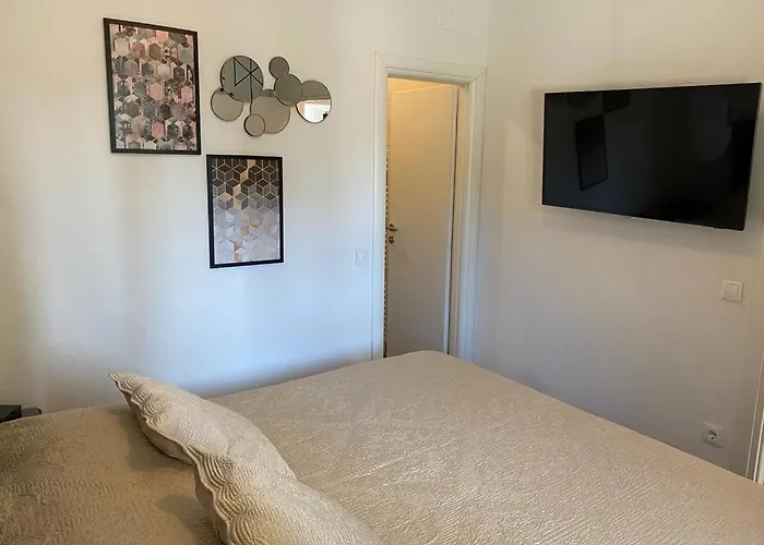 Вілла Noura In Makarska, Private Pool,gym Макарська