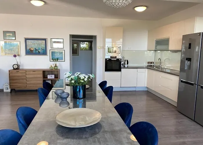 Noura In Makarska, Private Pool,gym