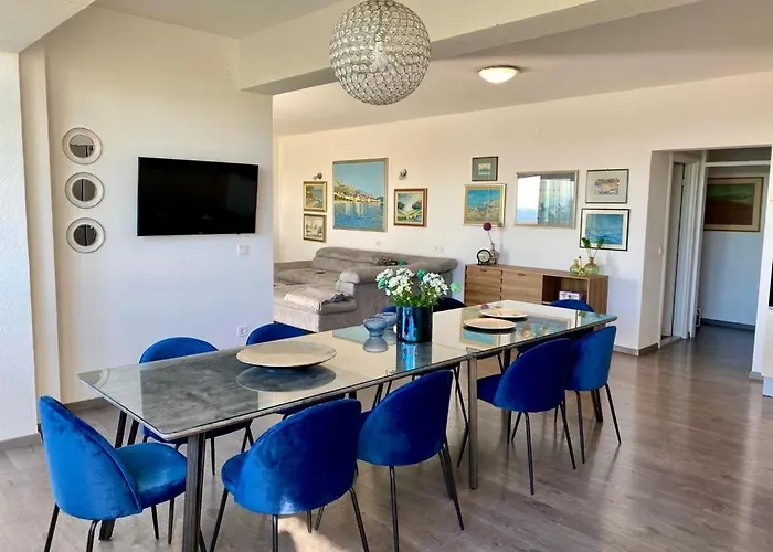 Noura In Makarska, Private Pool,gym